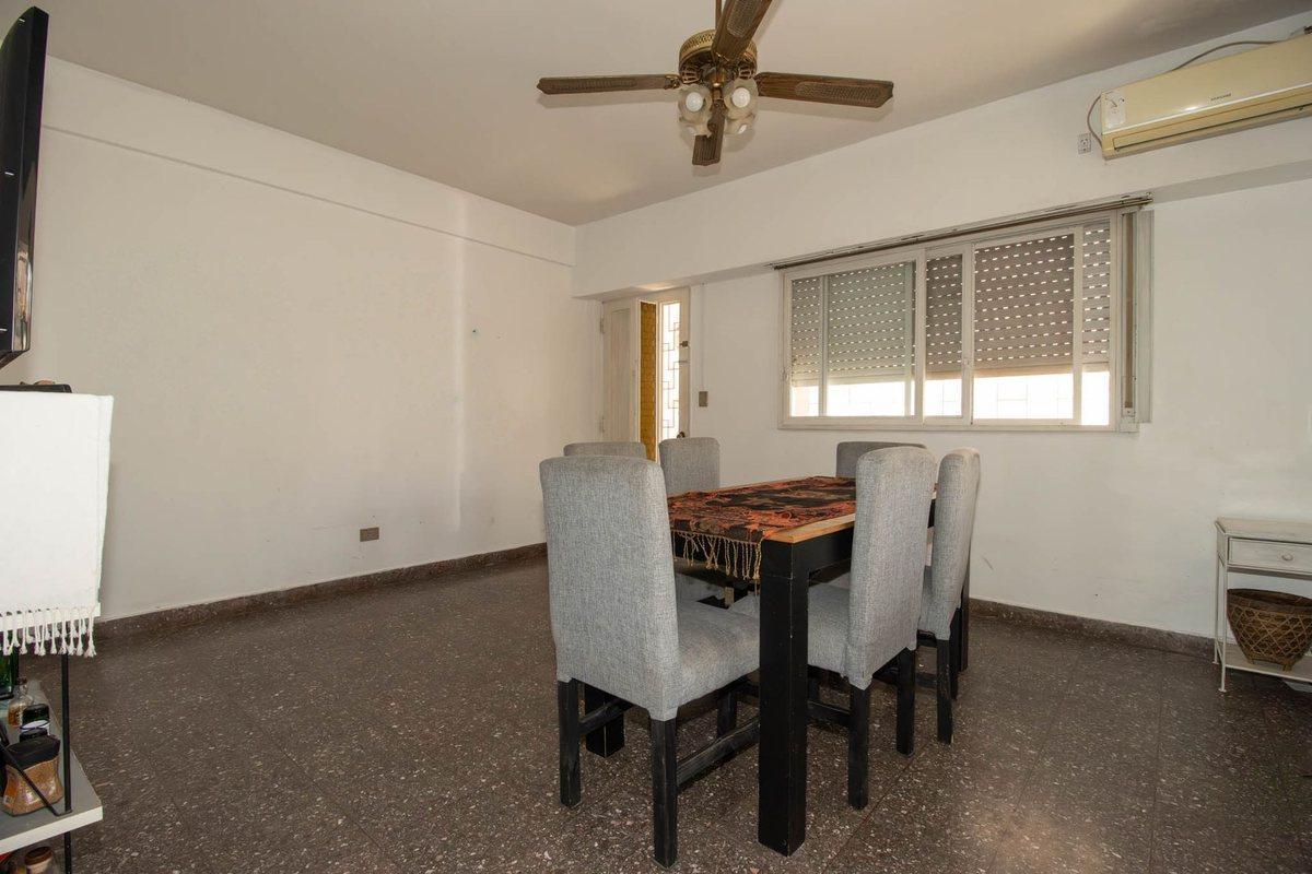 Foto de VENTA PH 3 AMB, VTE. LOPEZ, CON BALCÓN y LAVADERO, imagen 1