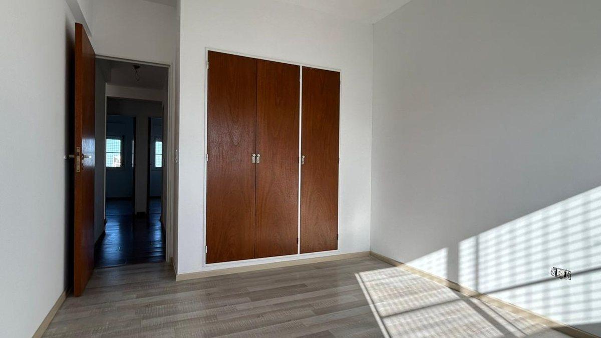 Foto de VENTA 4 AMB C/COCHERA EN FLORES, imagen 4