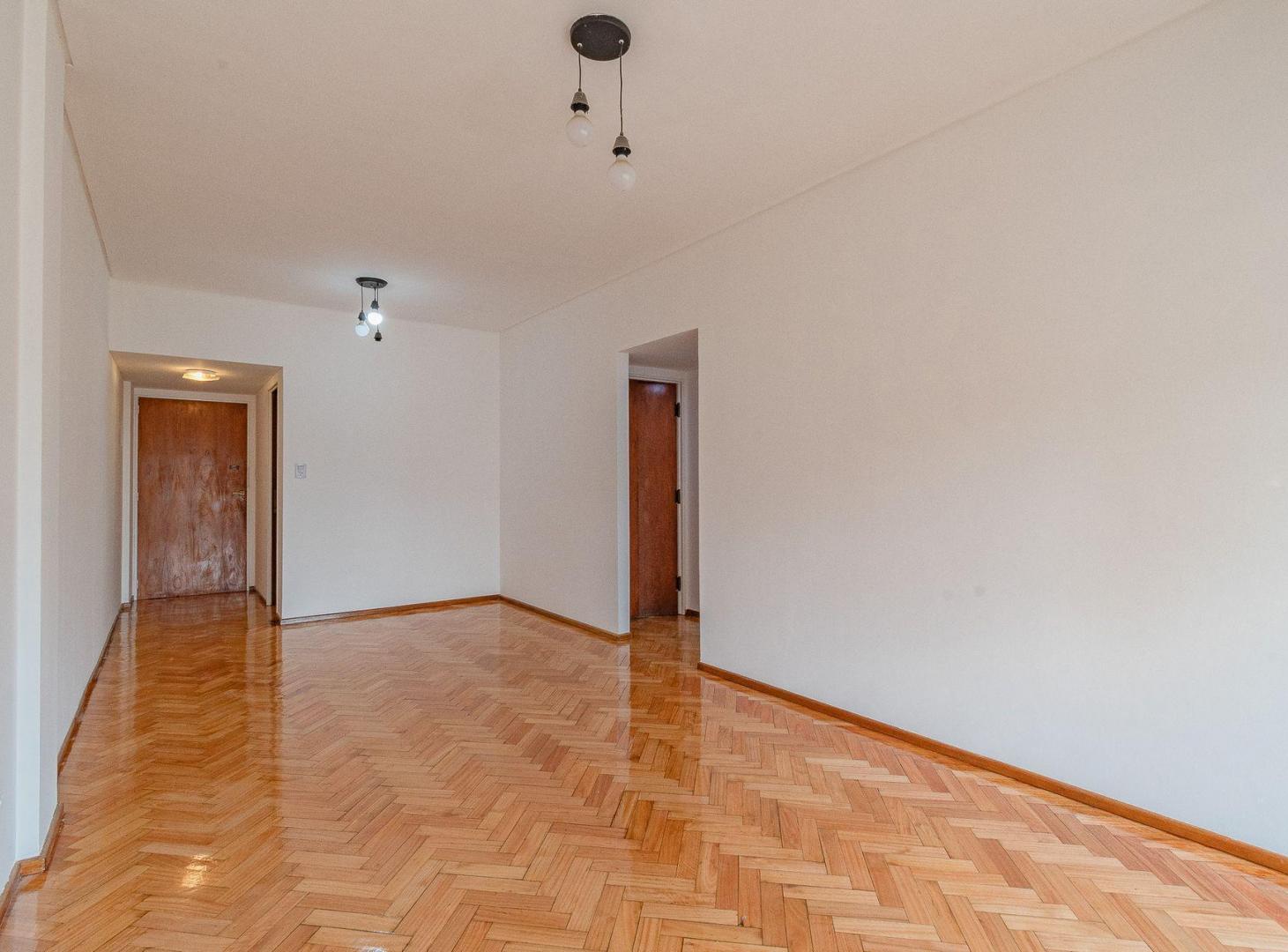 Foto de Venta 4 amb en Monte Castro APTO CREDITO, imagen 1