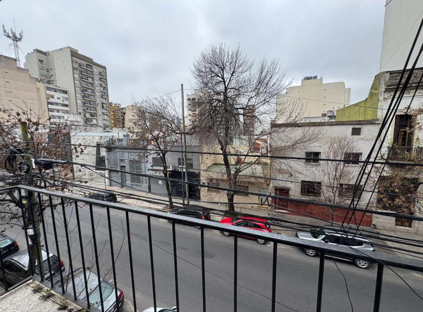Foto de Venta departamento 2 amb balcon a reciclar Boedo, imagen 4