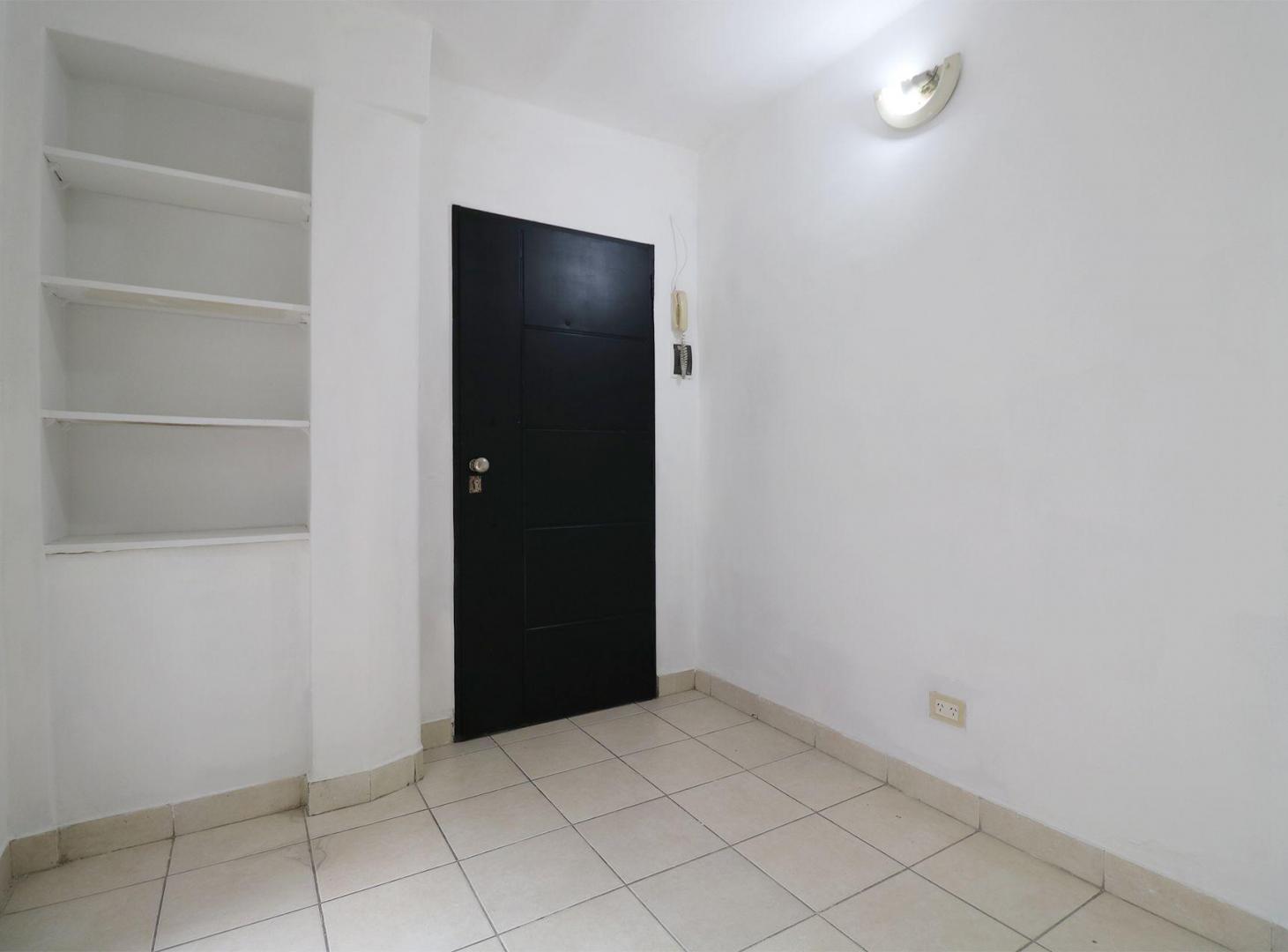 Foto de VENTA PH 2 AMB BARRIO NORTE C PATIO Y SIN EXPENSAS, imagen 5