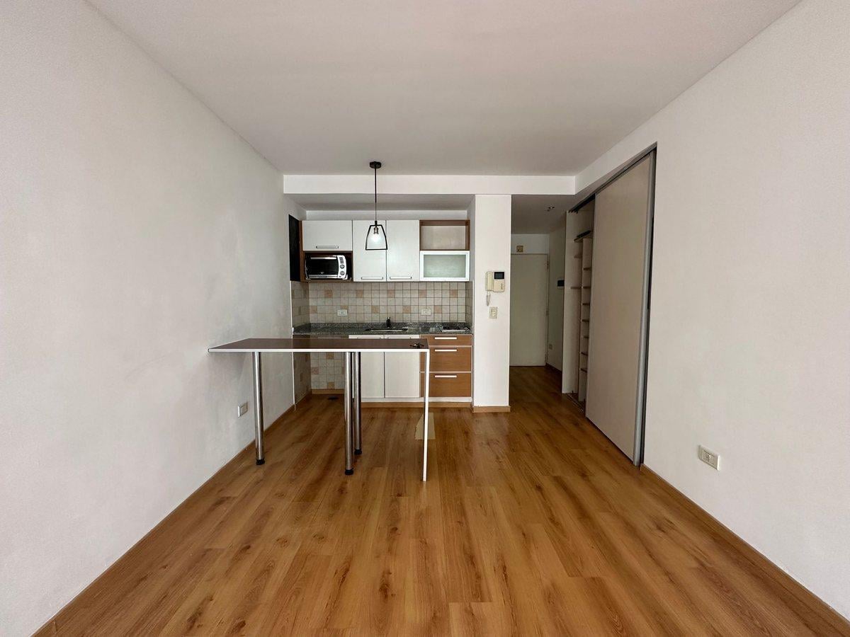 Foto de Alquiler Monoambiente en Belgrano, imagen 2