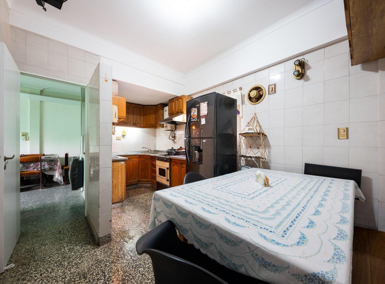 Foto de VENTA DEPARTAMENTO 4 AMBIENTES TERRAZA PUEYRREDON, imagen 4