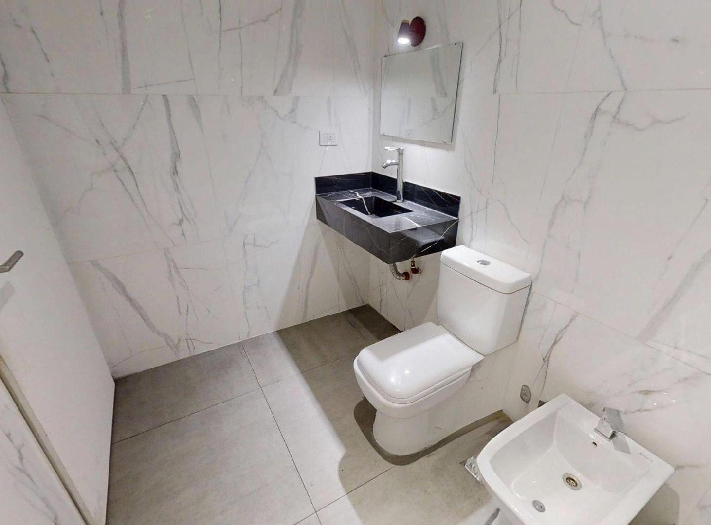 Foto de MONOAMBIENTE VENTA SAAVEDRA VESTIDO BALCON PARRILL, imagen 1
