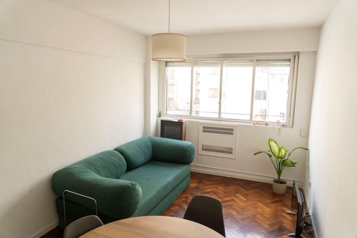Foto de VENTA DEPTO 3 AMBIENTES CON BALCÓN EN PALERMO, imagen 1
