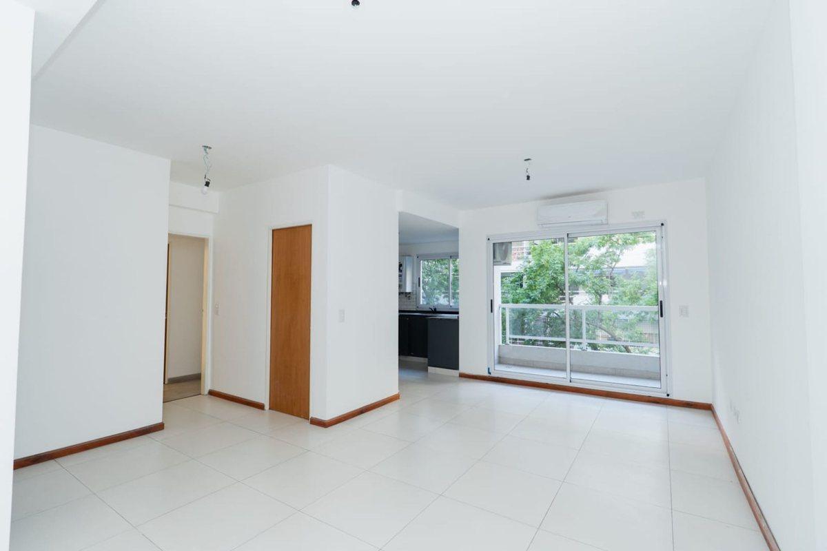 Foto de VENTA 2 AMBIENTES A ESTRENAR CON BALCON - LUMINOSO, imagen 3