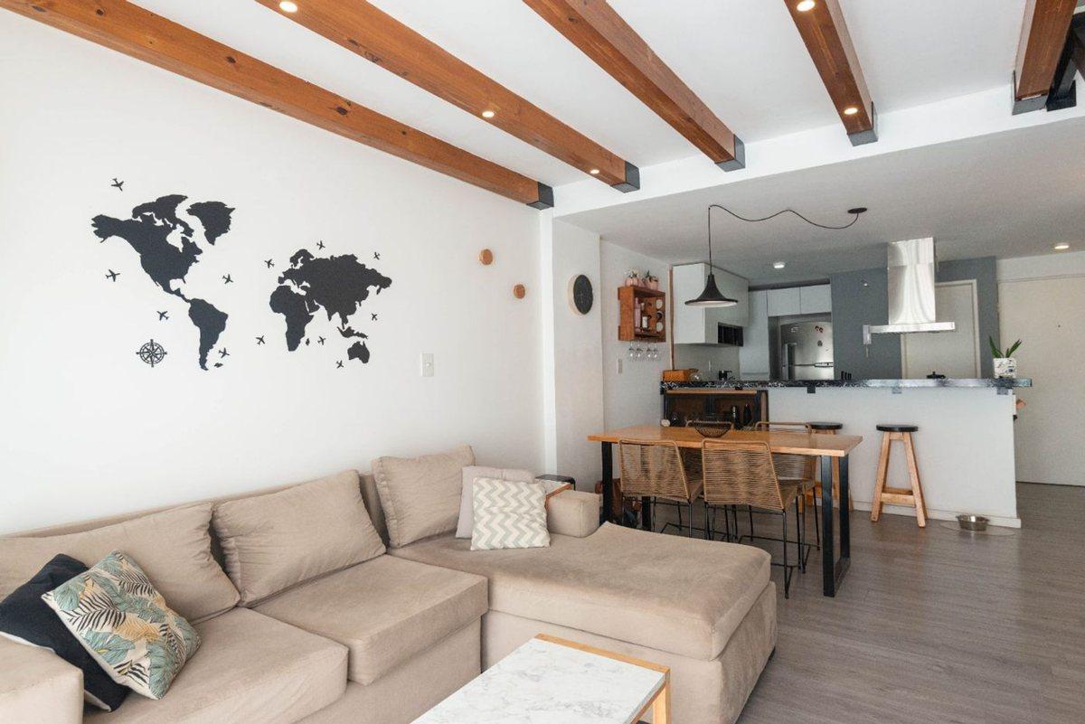 Foto de VENTA DEPARTAMENTO DUPLEX 3 AMBIENTES COLEGIALES, imagen 4