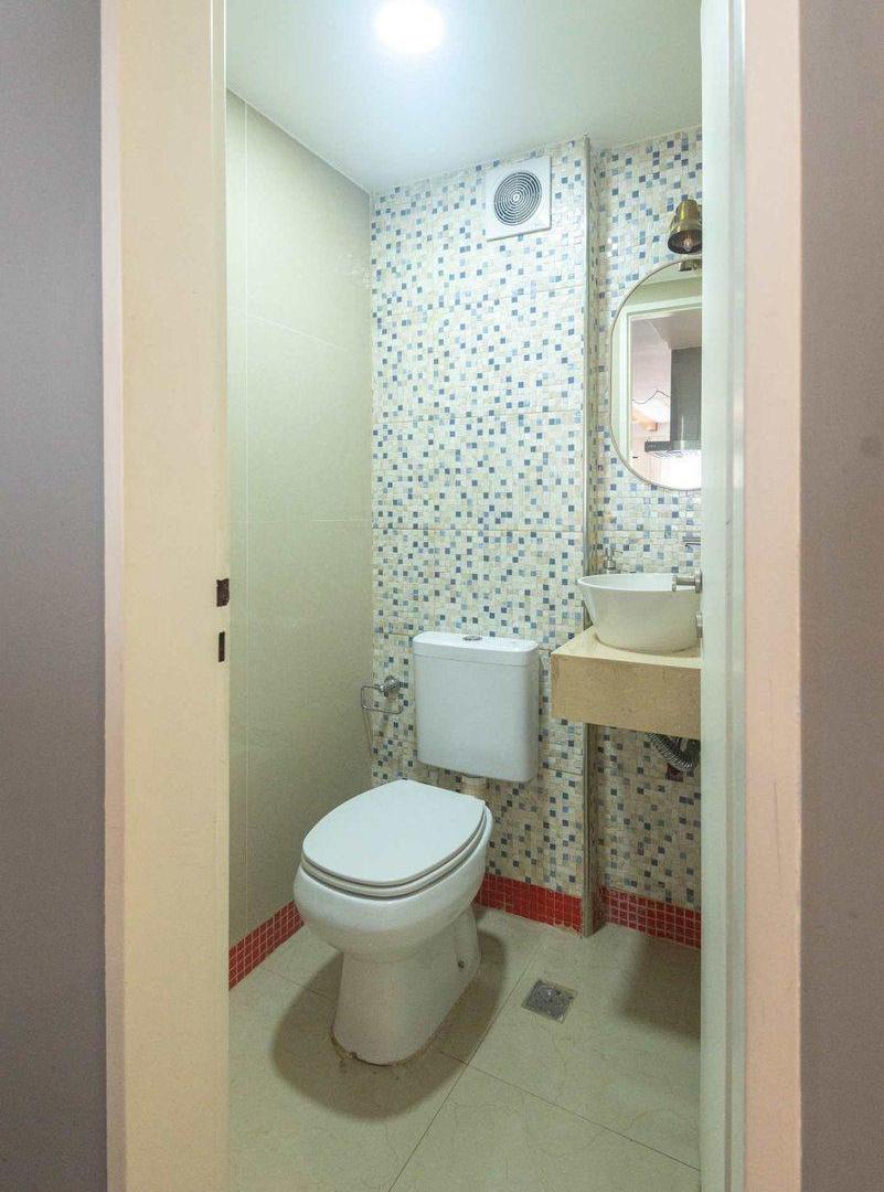 Foto de VENTA DEPARTAMENTO DUPLEX 3 AMBIENTES COLEGIALES, imagen 3