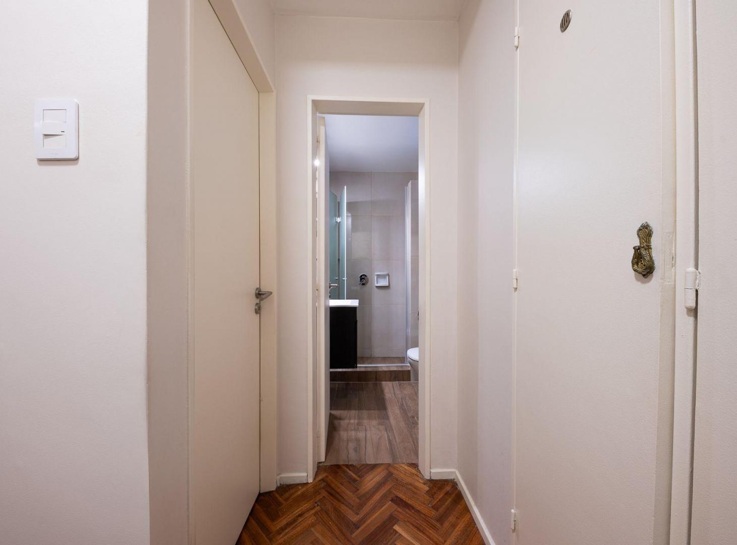 Foto de VENTA DEPARTAMENTO 2 AMB FLORES, imagen 3