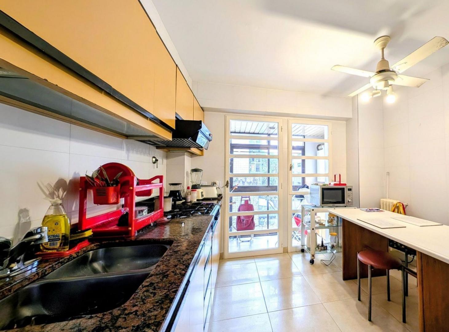Foto de Venta Departamento 4 amb, Cochera,Balcón, Belgrano, imagen 4