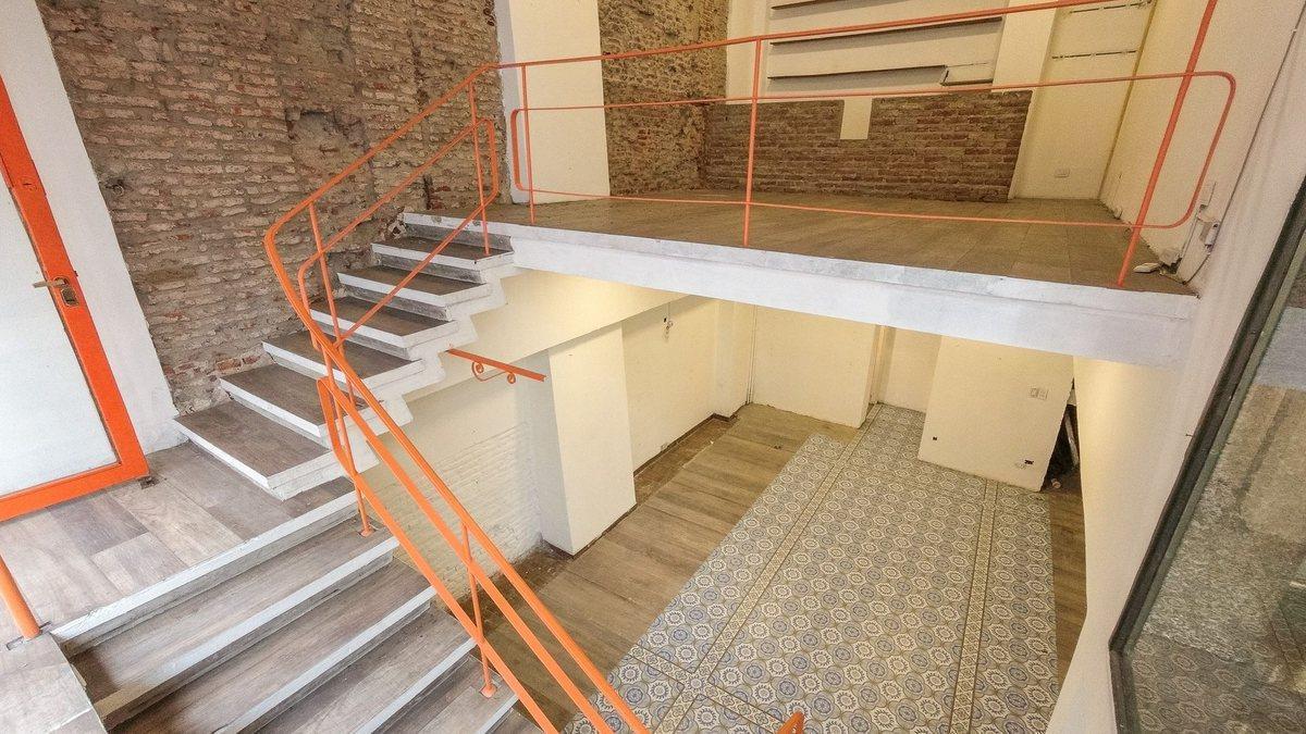 Foto de LOCAL DOBLE ALTURA RECOLETA VENTA CON RENTA, imagen 1