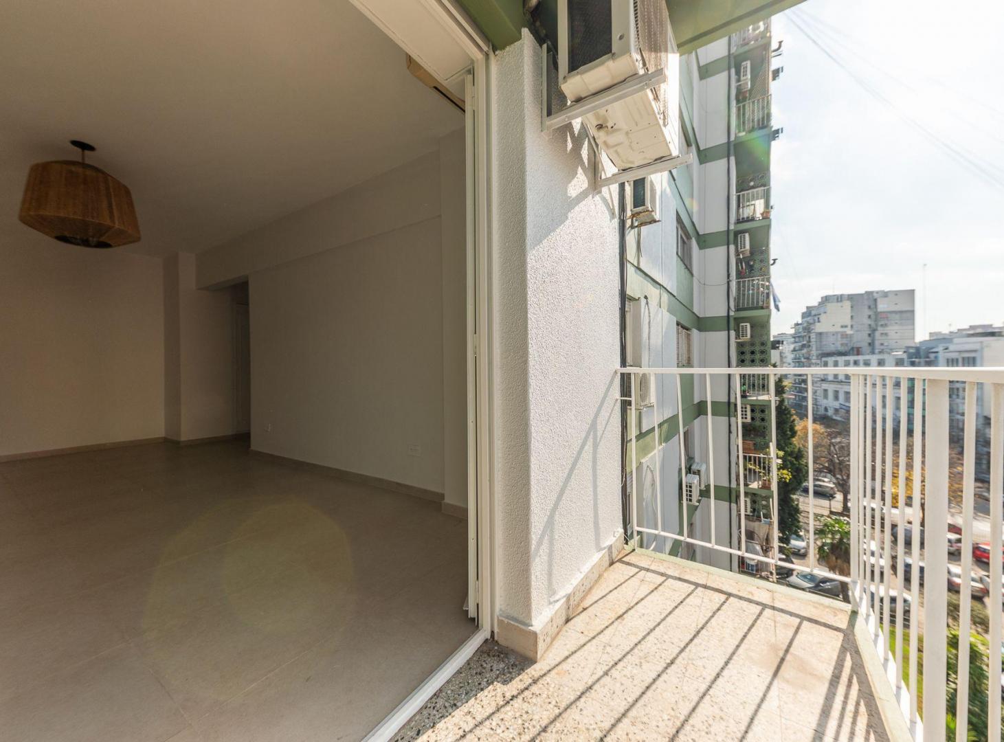 Foto de VENTA DEPARTAMENTO 3 AMBIENTES EN CABALLITO., imagen 1