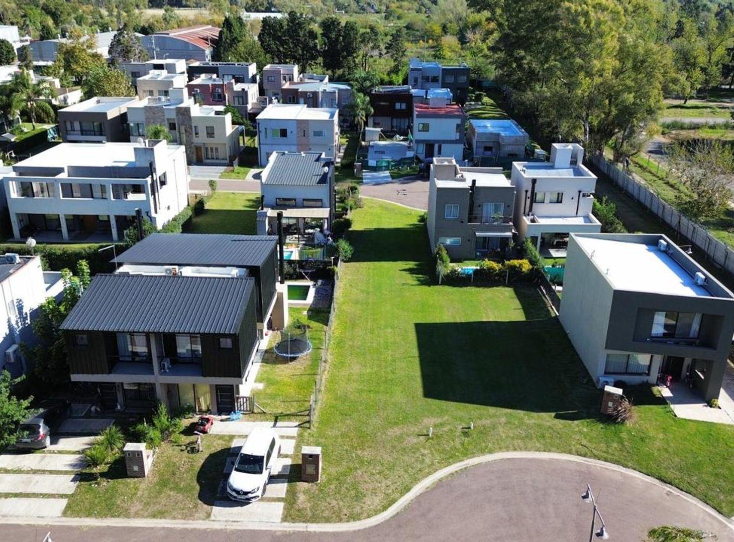 Foto de Venta Lote en barrio La Josefina., imagen 2