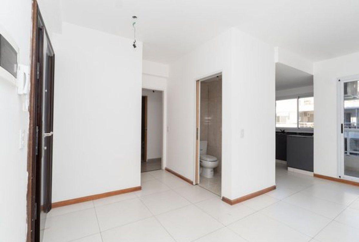 Foto de VENTA 2 AMBIENTES LUMINOSO 9 PISO EN VILLA CRESPO, imagen 3