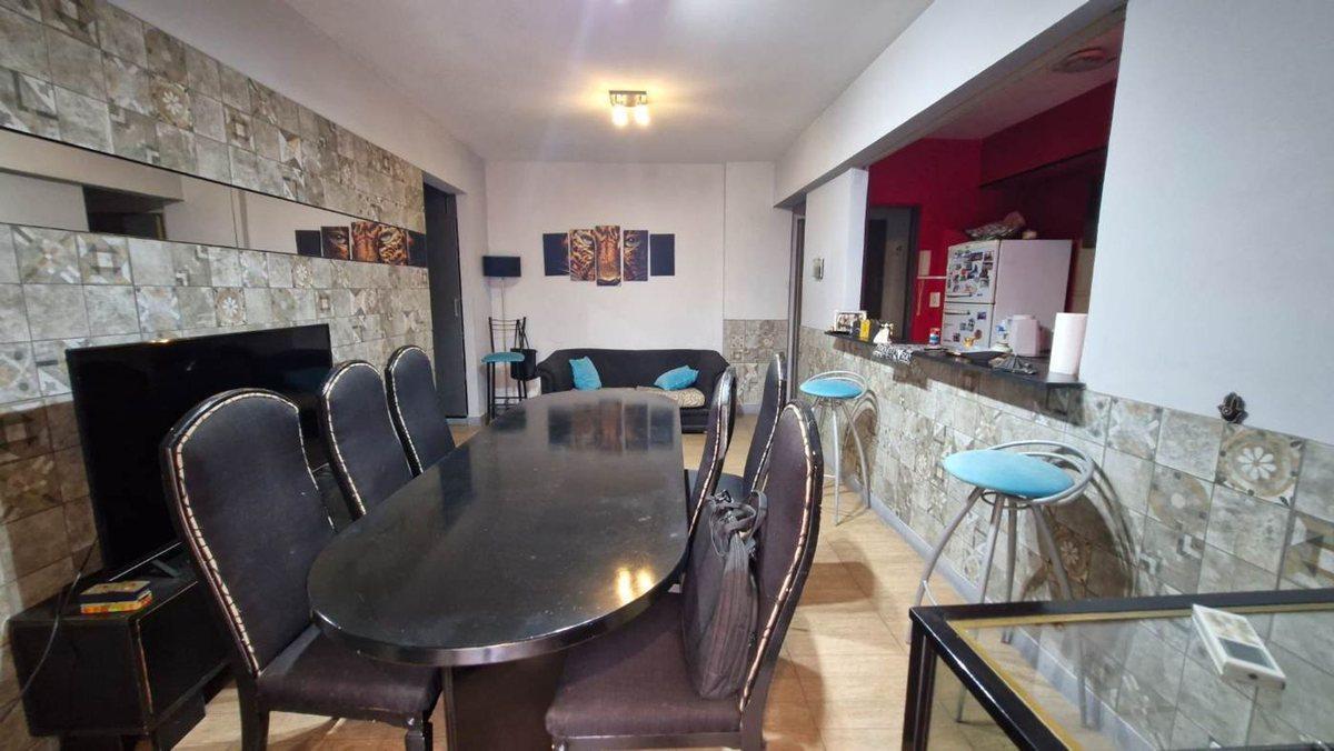 Foto de VENTA DEPTO 3 AMBIENTES CON BALCON, EN LA BOCA, imagen 4