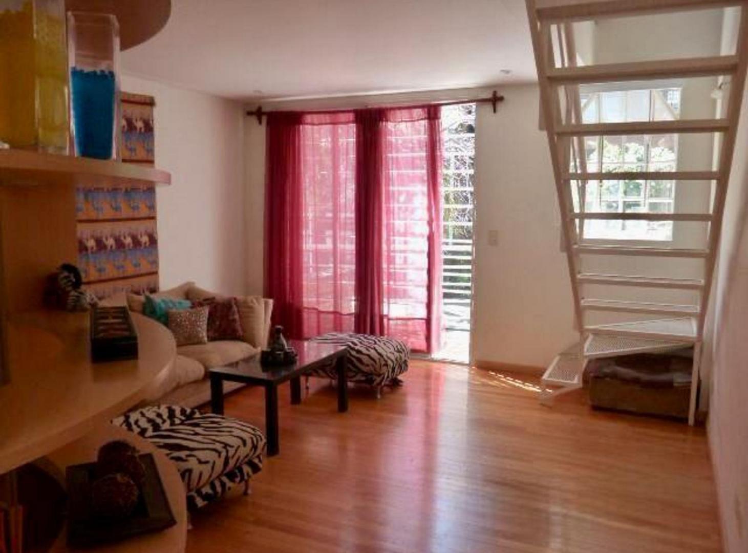 Foto de VENTA DEPTO DUPLEX 3 AMB VILLA URQUIZA COGHLAN, imagen 5