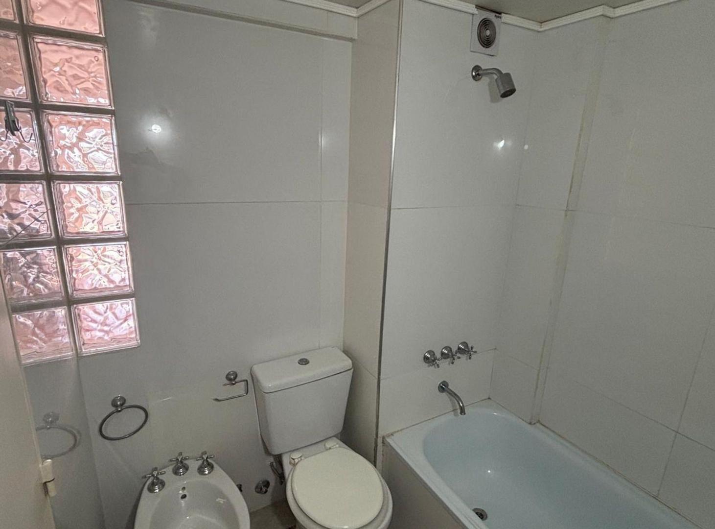 Foto de Venta 3 ambientes c/ balcon. Muy luminoso, imagen 4
