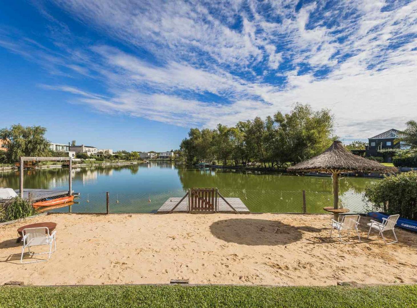Foto de Casa a la Laguna con Playa priv. - El Cantón Norte, imagen 4