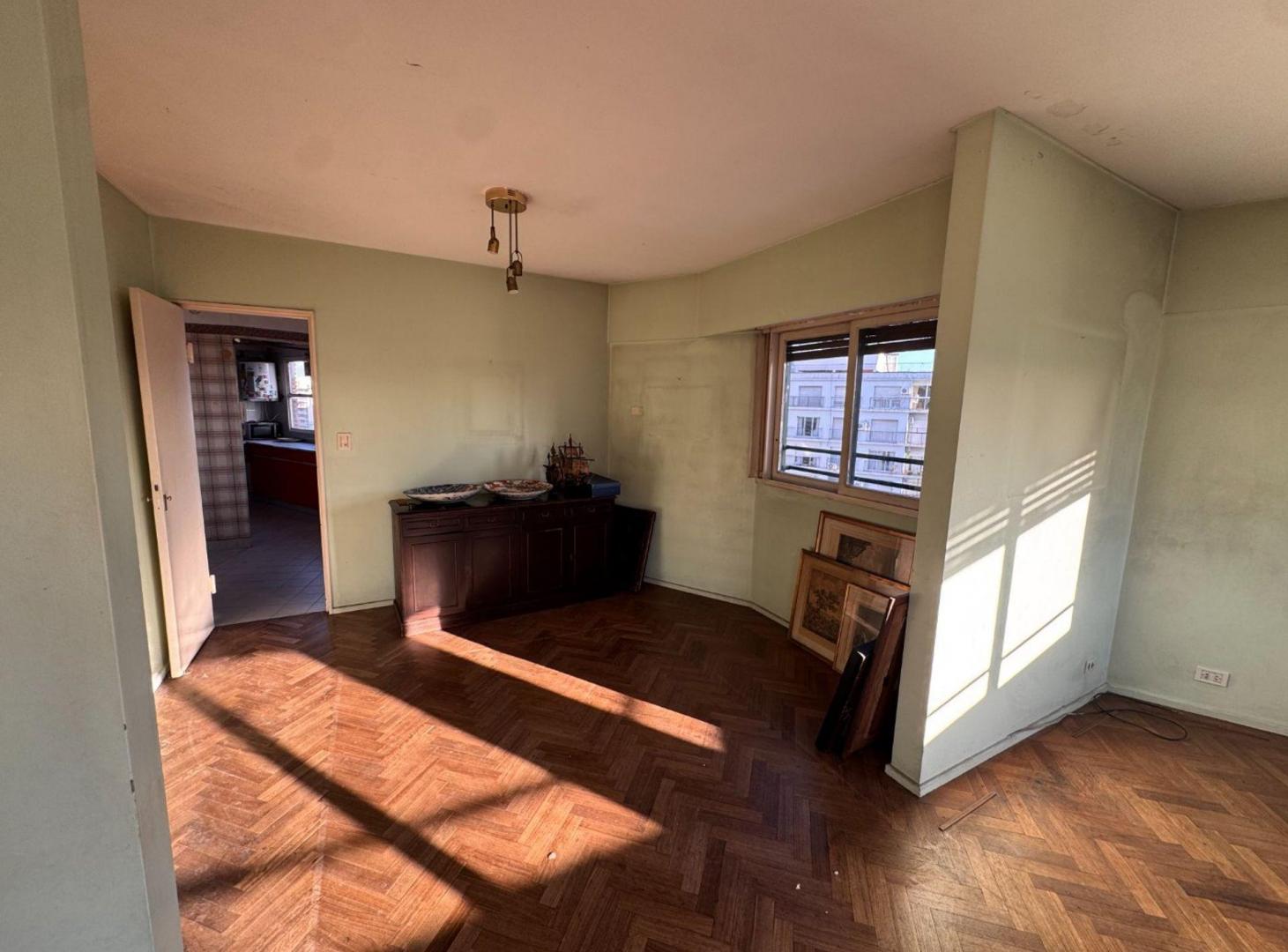 Foto de PISO 4AMB VISTA 360 COCHERA BELGRANO A REFACCIONAR, imagen 5