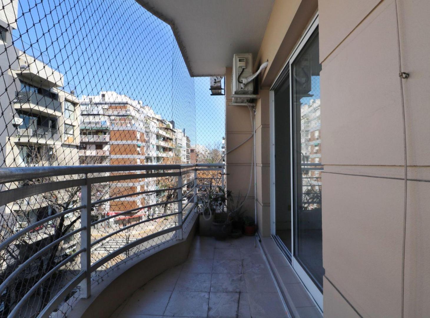 Foto de VENTA AMPLIO 2 AMB LUMINOSO BALCON APTO CREDITO, imagen 4