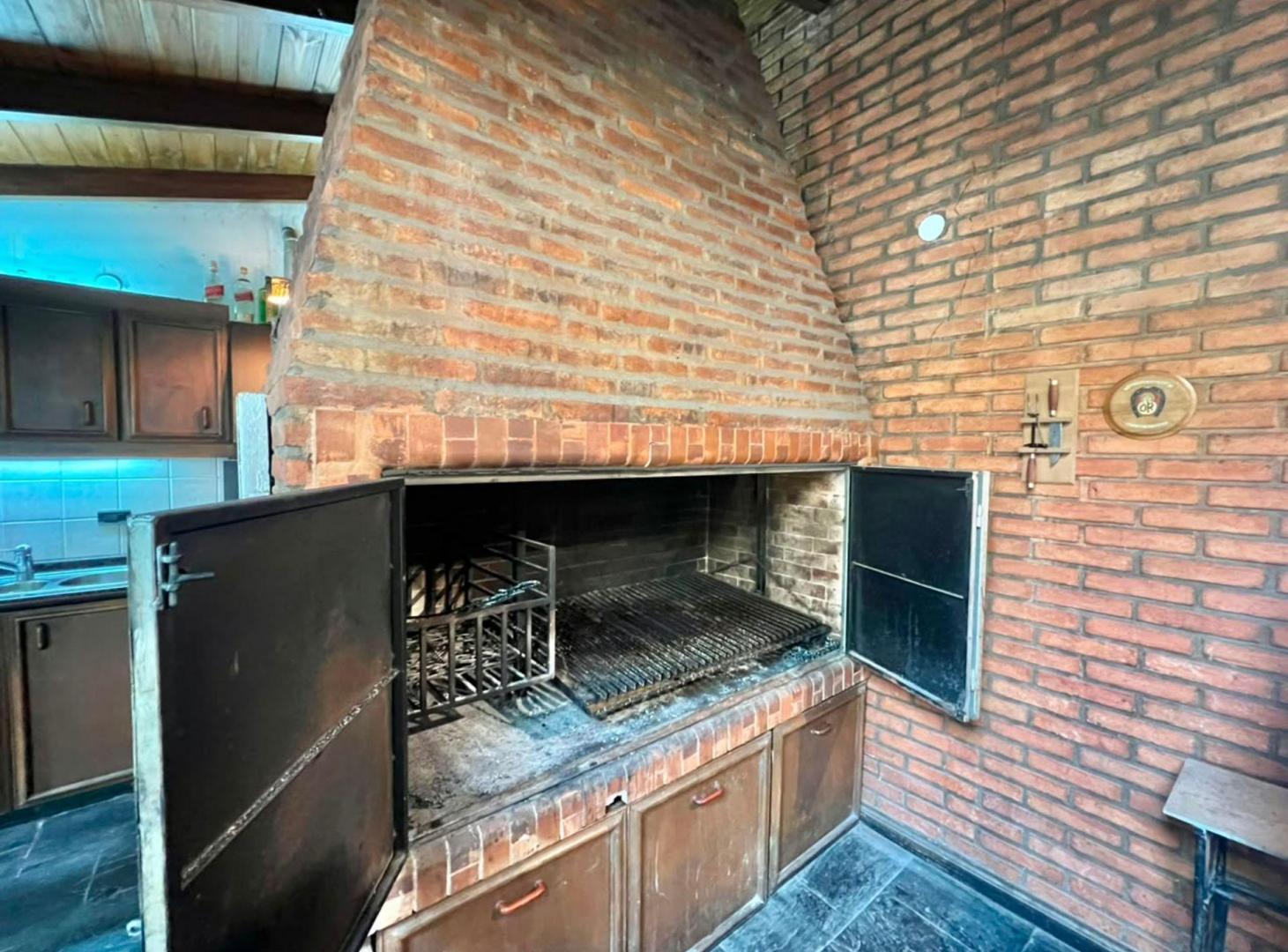 Foto de VENTA CASA NUÑEZ 8 AMBIENTES QUINCHO PILETA SUM, imagen 2