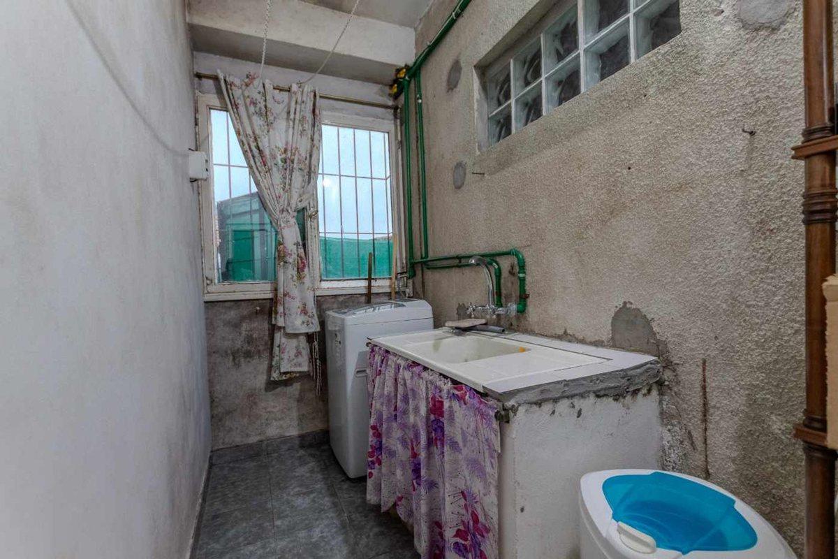 Foto de VENTA -CASA, DPTO y QUINCHO- en "PADUA", imagen 5