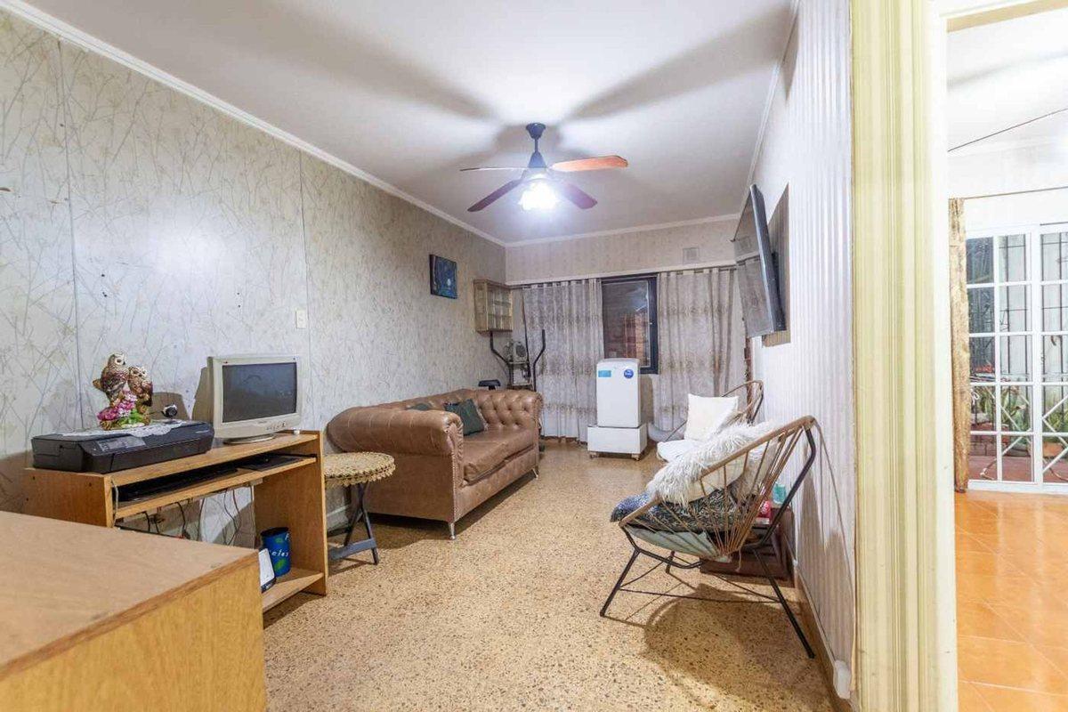 Foto de VENTA -CASA, DPTO y QUINCHO- en "PADUA", imagen 4