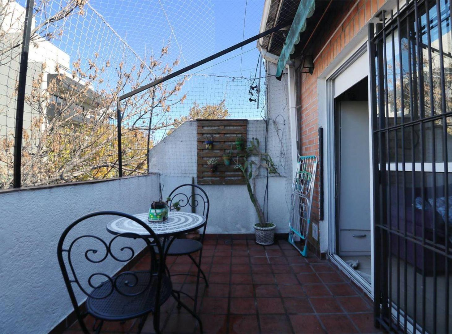 Foto de VENTA MONOAMB C BALCON Y ENTREPISO VILLA URQUIZA, imagen 1