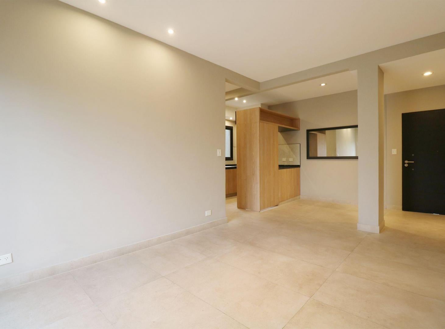 Foto de VENTA PH 3 AMB C/BALCON, TERRAZA COMÚN MONTECASTRO, imagen 1