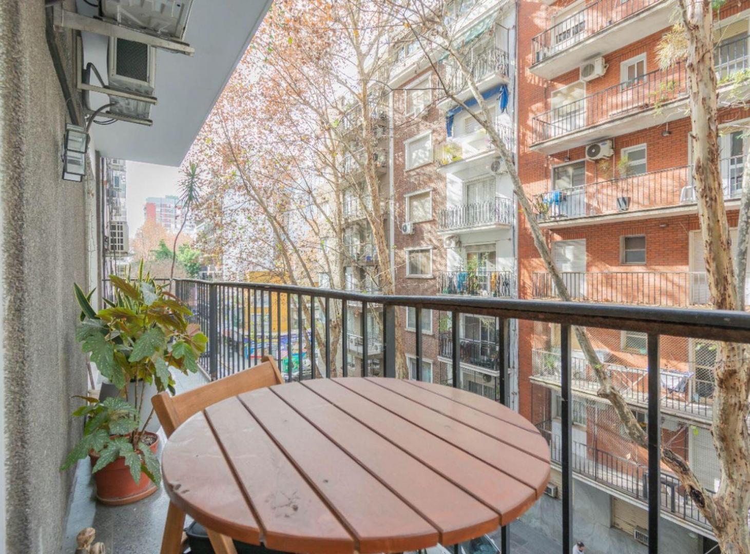 Foto de VENTA HERMOSO SEMIPISO 3 / 4 AMBIENTES EN RECOLETA, imagen 4