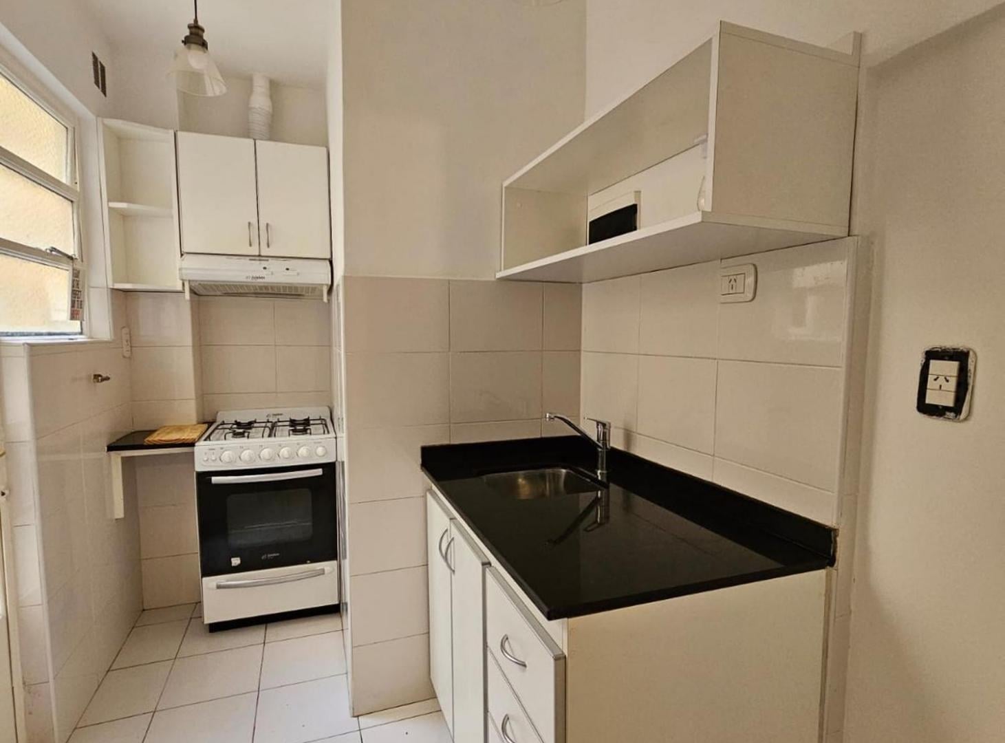 Foto de Alquiler depto 2 ambientes en Balvanera, imagen 1