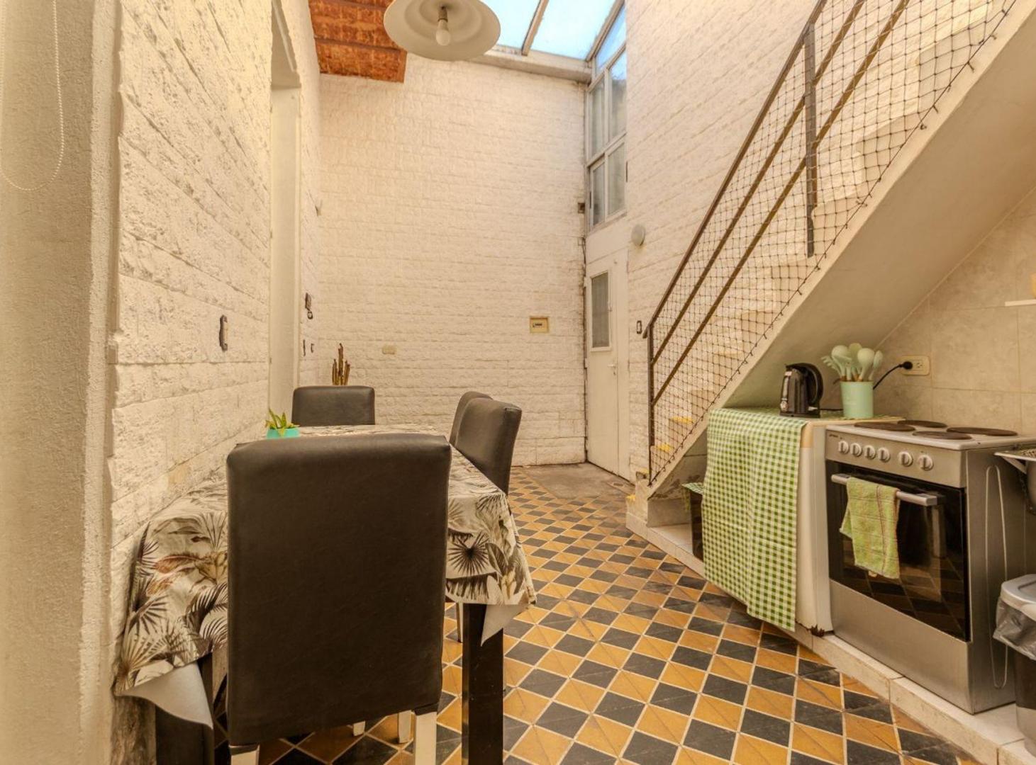 Foto de VENTA PH 3 Amb. ent. indep. y terraza VILLA LURO, imagen 5