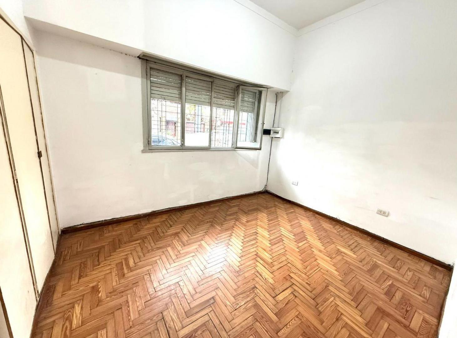 Foto de Venta PH 5 ambientes c/terraza SIN EXPENSAS Devoto, imagen 3
