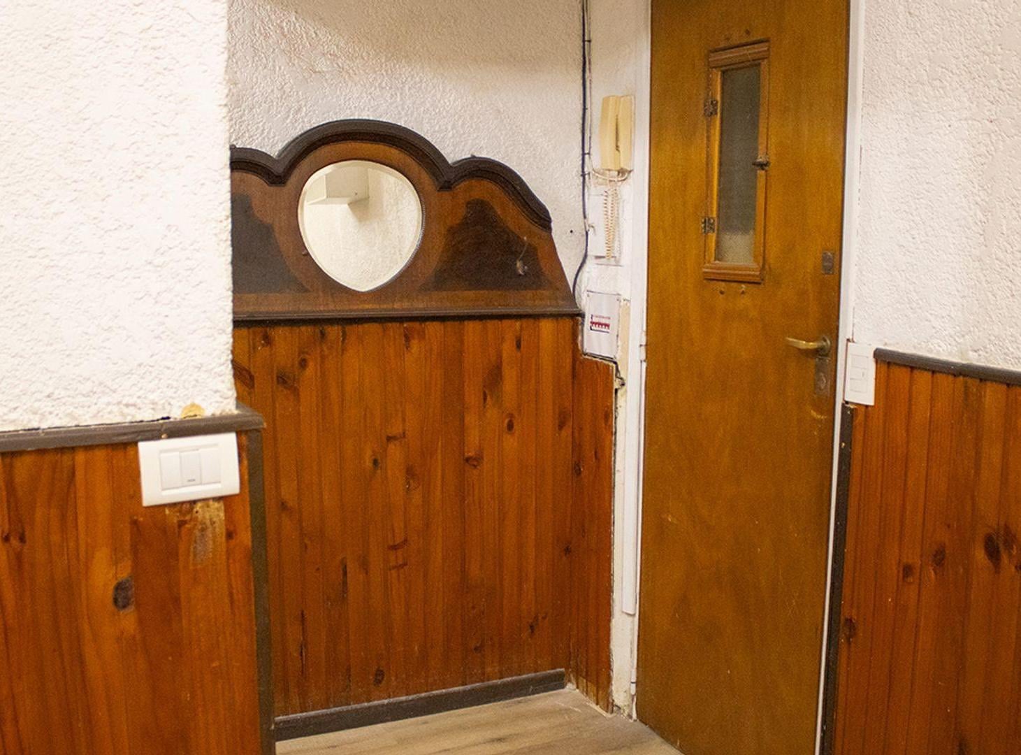 Foto de VENTA DEPARTAMENTO 3 AMB ZONA TEATROS Y TRIBUNALES, imagen 2