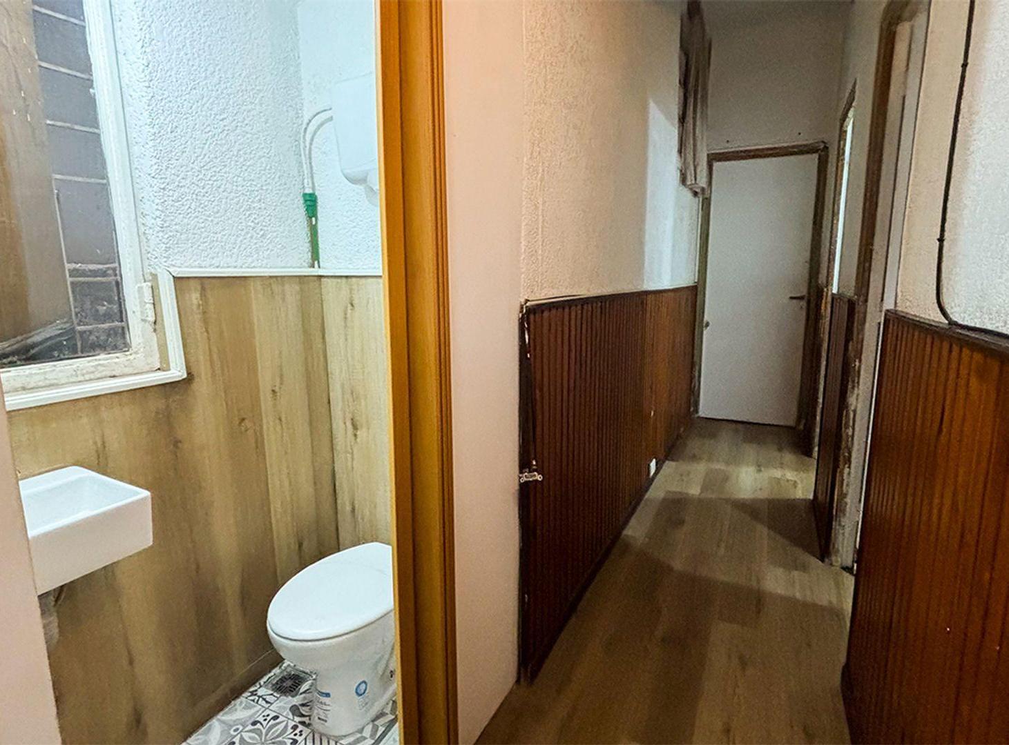 Foto de VENTA DEPARTAMENTO 3 AMB ZONA TEATROS Y TRIBUNALES, imagen 3