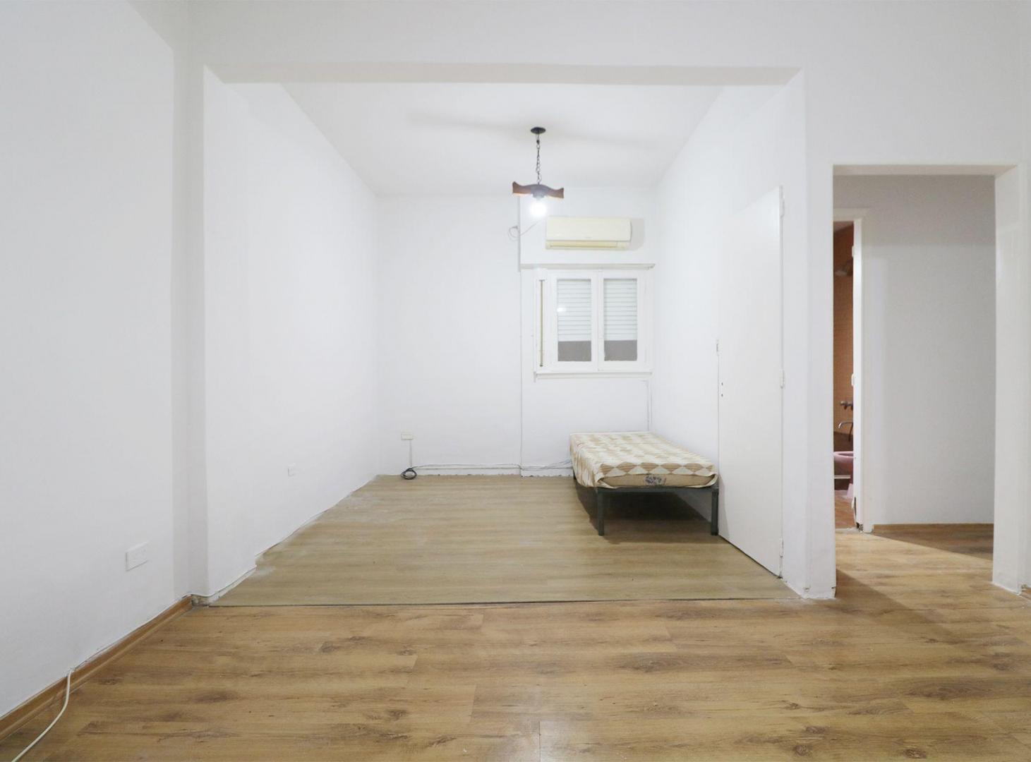Foto de VENTA 3 AMB CON 2 PATIOS EN CENTRO VDP APTO CRED, imagen 3