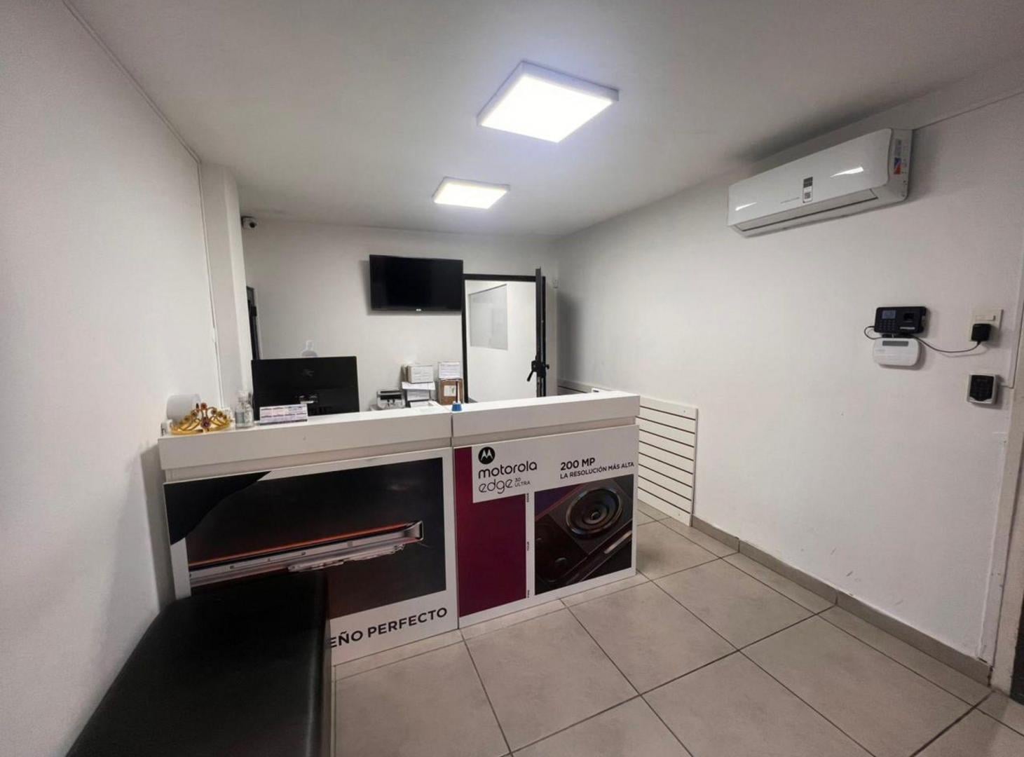 Foto de ALQUILER COMERCIAL DEPOSITO EN VILLA URQUIZA, imagen 3