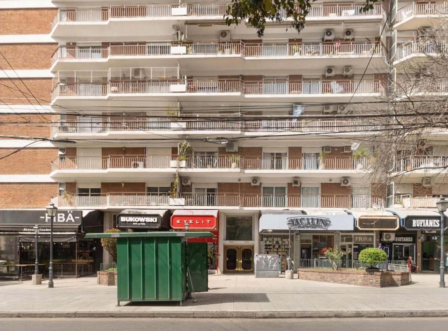 Foto de VENTA DEPTO 4 AMB, C/ESPACIO GUARDACOCHE Y BAULERA, imagen 1