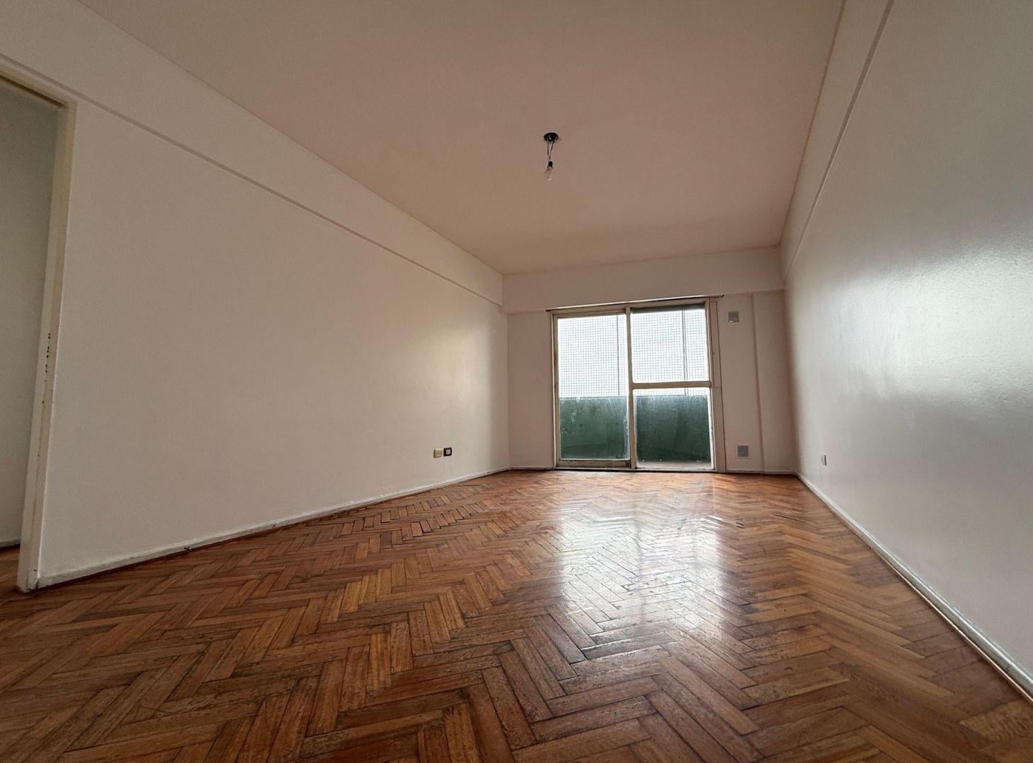 Foto de Venta 3 ambientes, piso alto ,Caballito !!!, imagen 1
