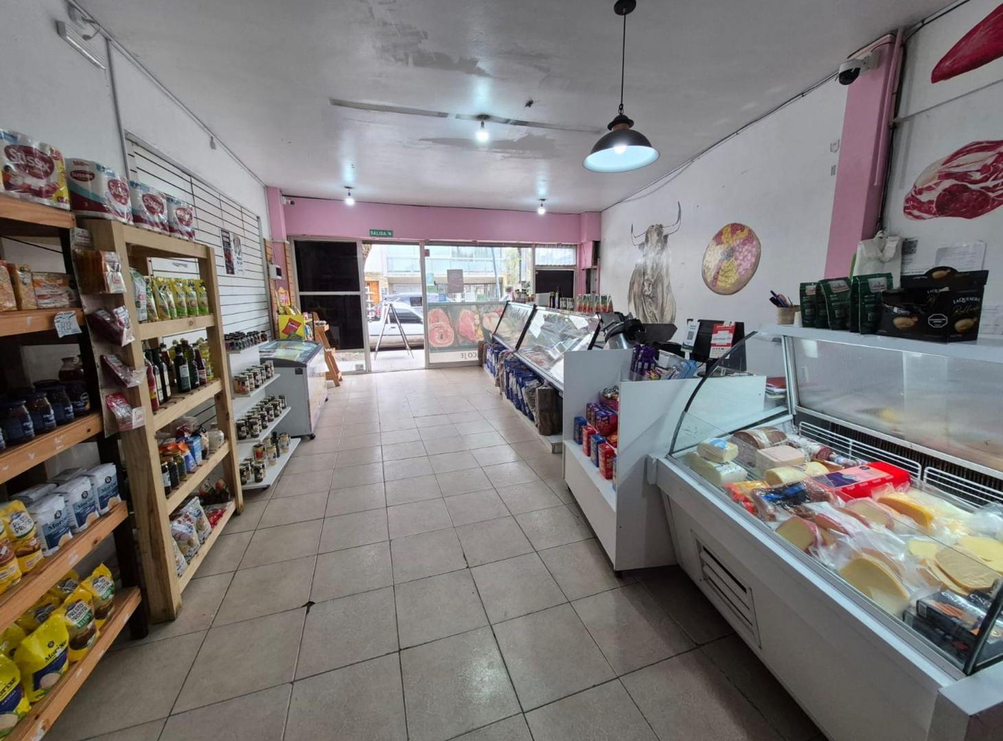 Foto de VENTA 3 LOCALES COMERCIALES EN LOMAS DE NUÑEZ, imagen 2