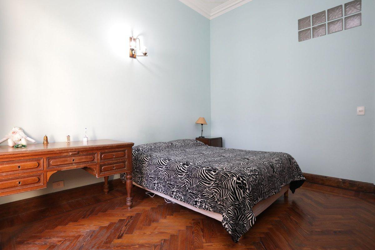 Foto de VENTA Departamento de 3 ambientes en Balvanera, imagen 5