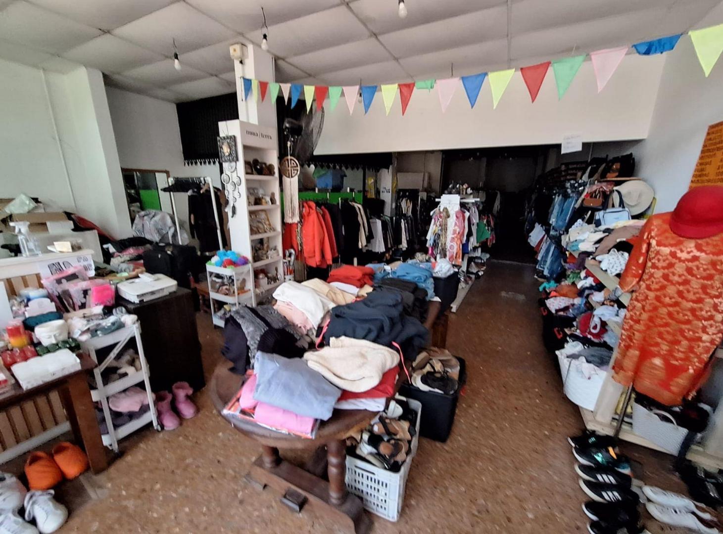 Foto de VENTA LOCAL SOBRE AV. DEL LIBERTADOR, imagen 3