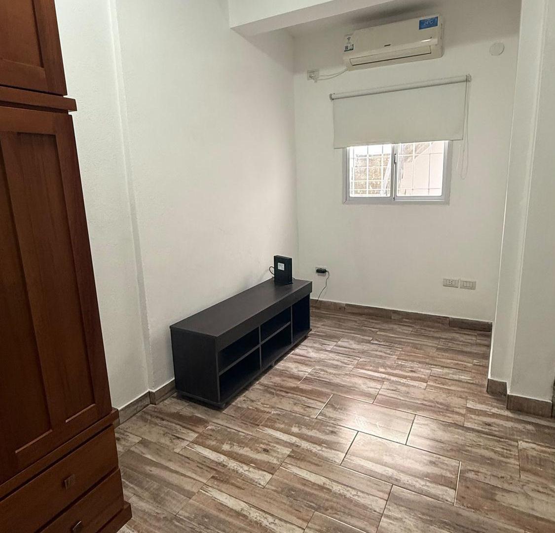 Foto de Alquiler PH 4 amb con patio Belgrano, imagen 5