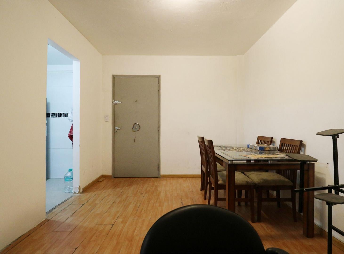 Foto de VENTA DTO 2 AMB PARQUE AVELLANEDA C PATIO EN PB, imagen 4