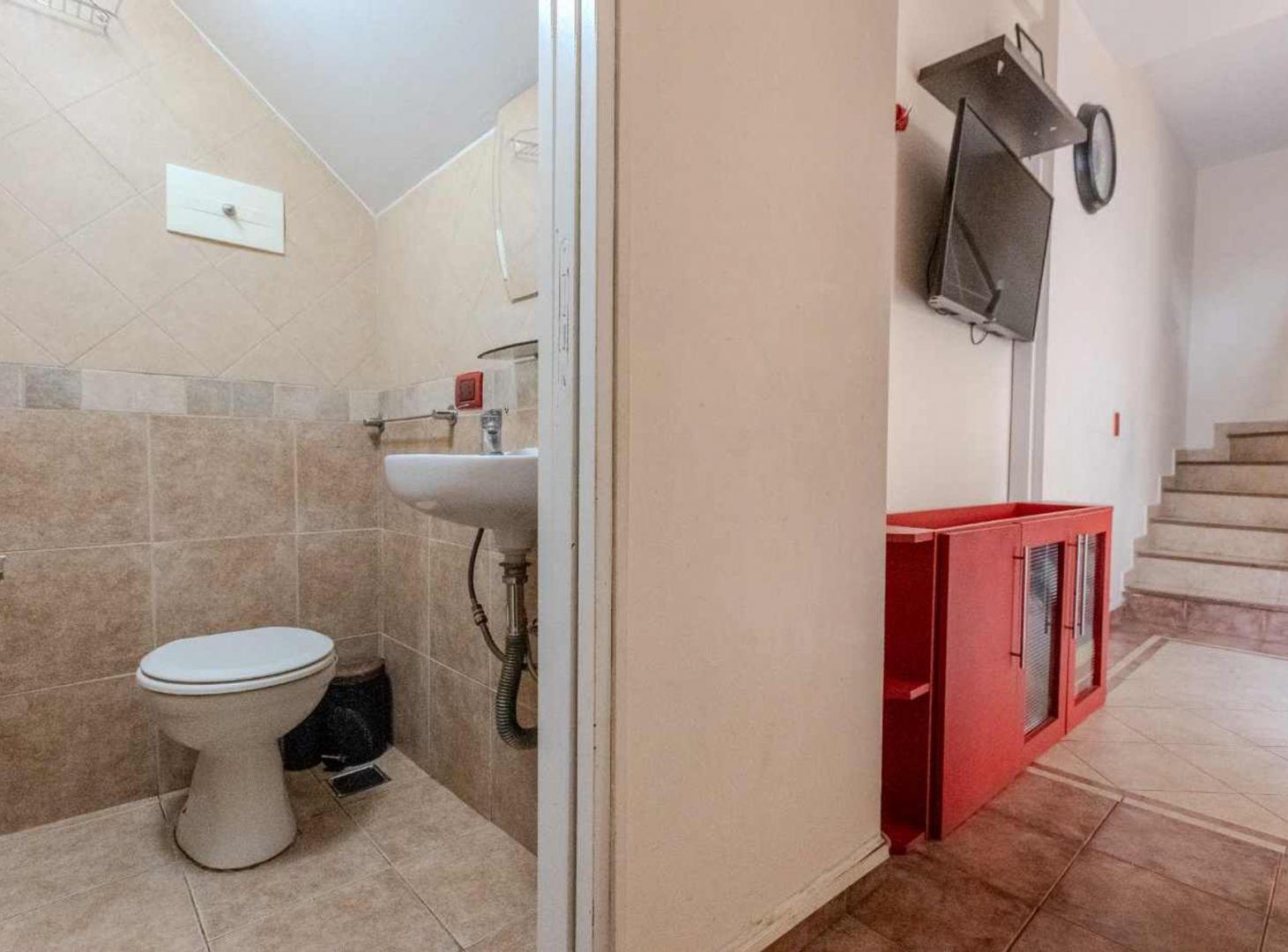 Foto de Duplex 3 ambientes con Terraza y patio en Saavedra, imagen 2