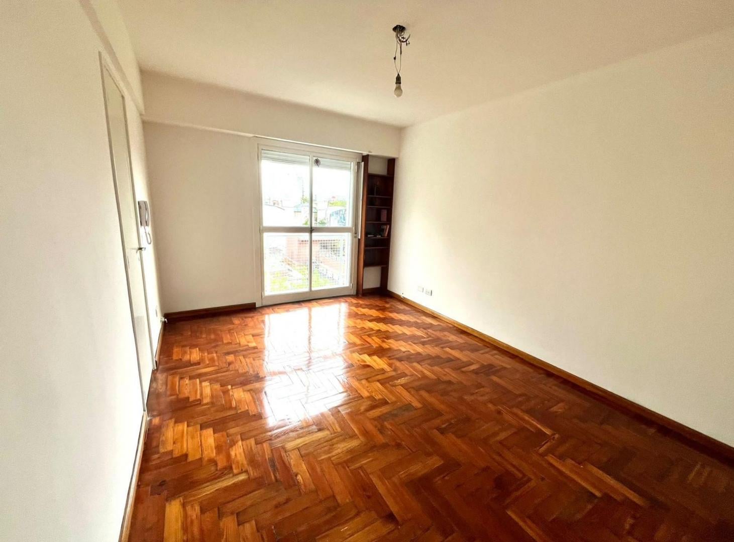 Foto de VENTA DEPARTAMENTO 2 AMBIENTES EN CHACARITA, imagen 4