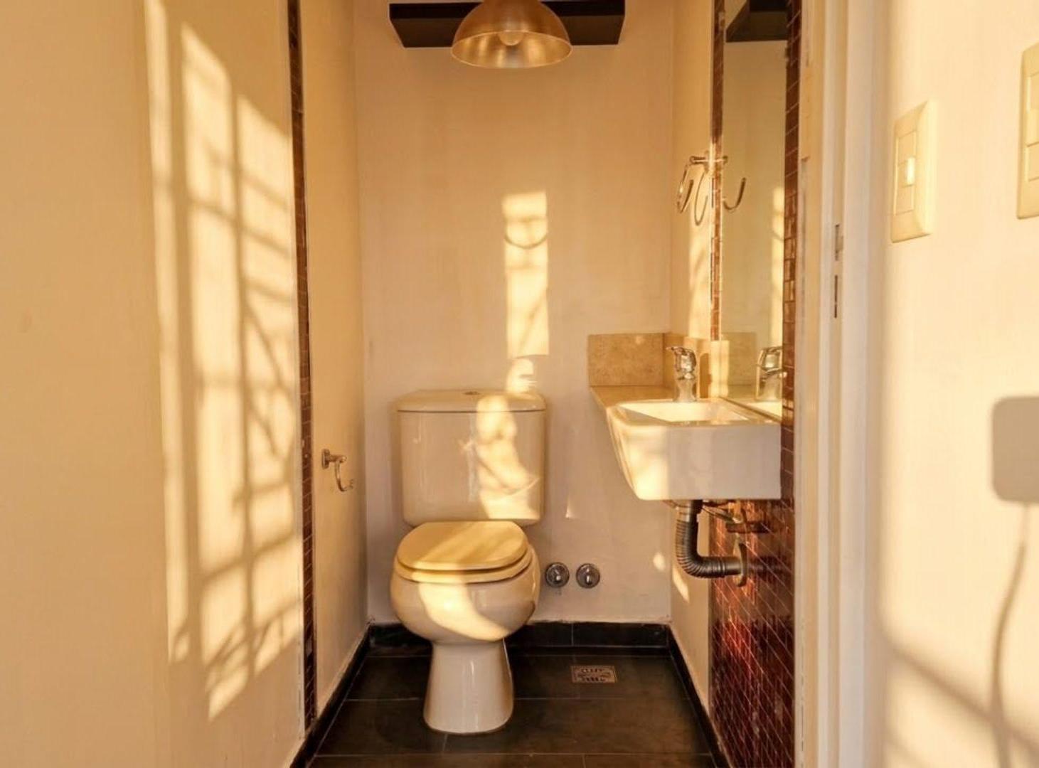 Foto de Alquiler Dto 2 Amb Bcon cochera y Amenities Olivos, imagen 4