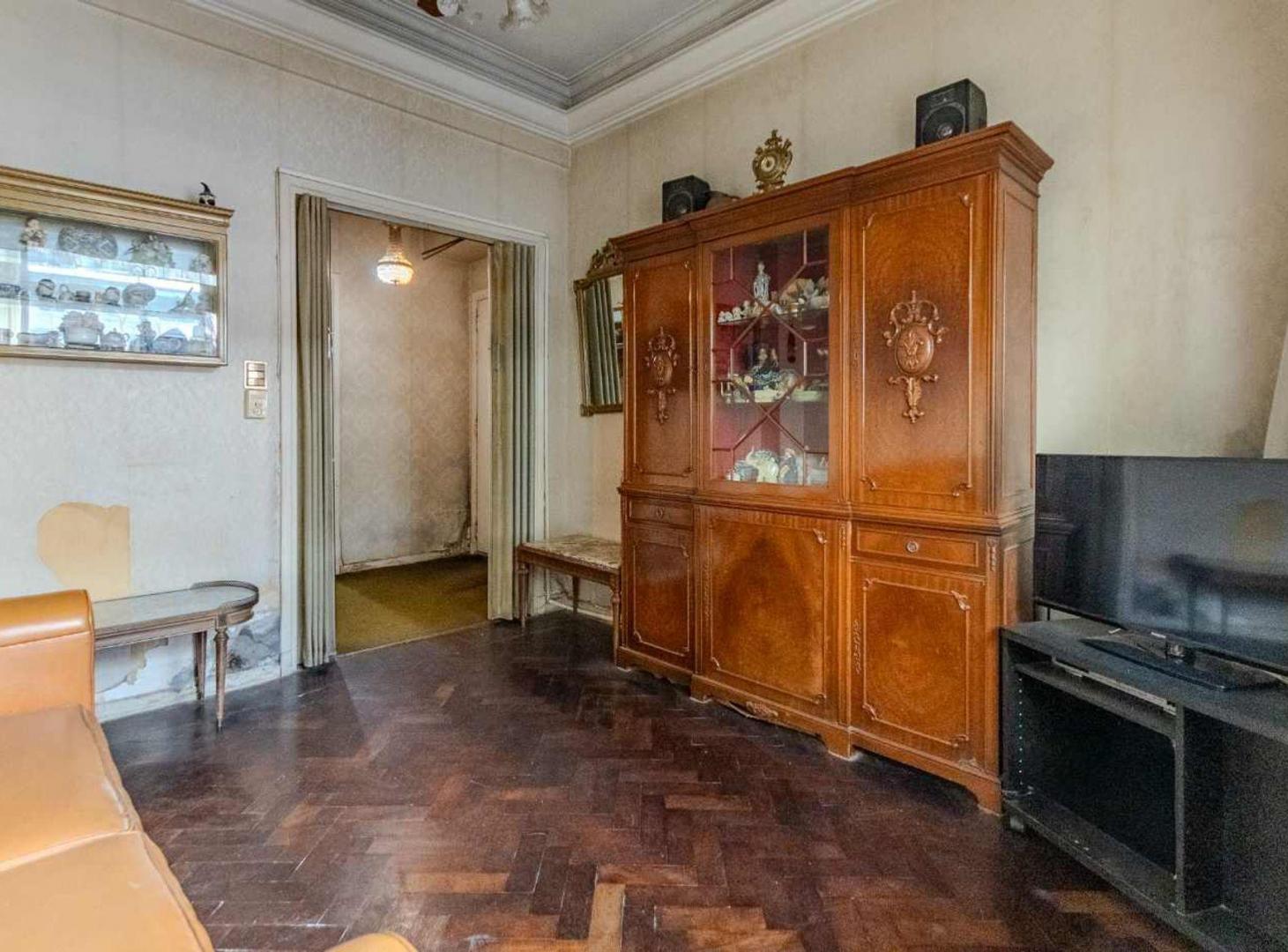 Foto de VENTA Departamento 3 amb. refaccionar en FLORESTA, imagen 3
