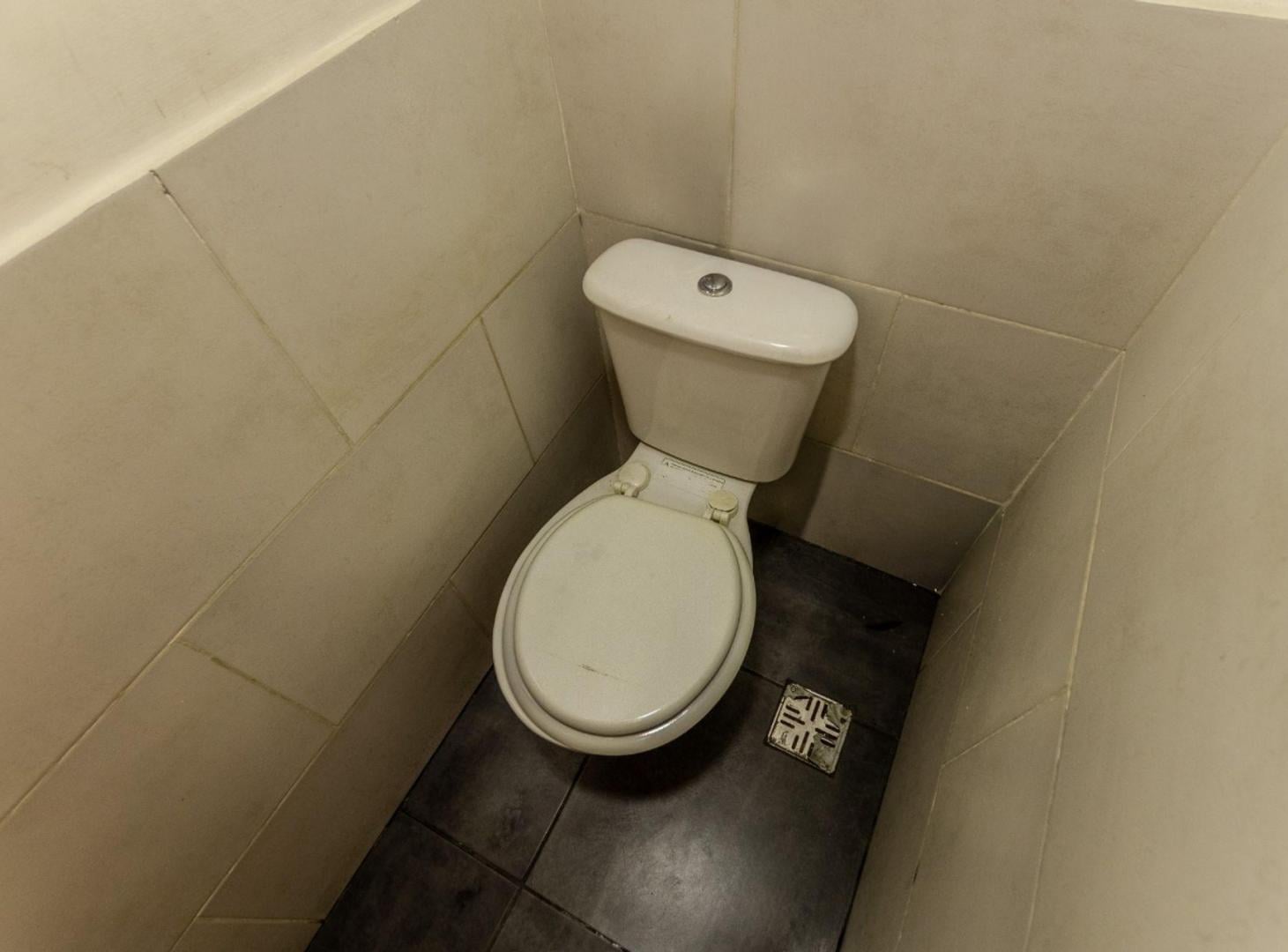 Foto de LOCAL COMERCIAL EN VENTA EN ZONA DE WARNES, imagen 5