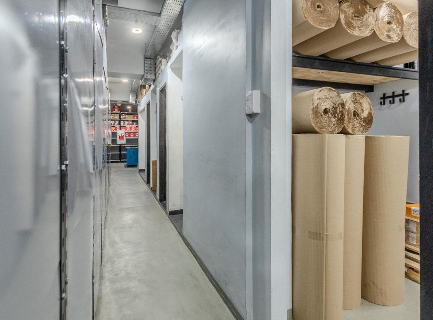 Foto de LOCAL COMERCIAL EN VENTA EN ZONA DE WARNES, imagen 3